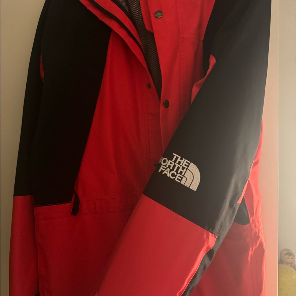 The North Face Red and Black Ski Jacket Weather-Resistant